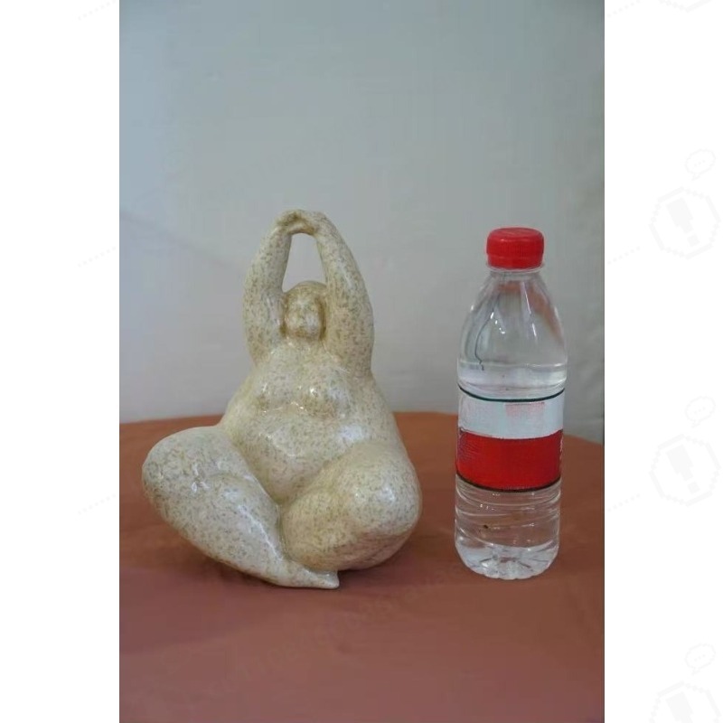 Resin Art Table Top - Handgefertigte Sandstein-Harz-Figur Abstrakte Mollige Frauenstatue Kunstdekoration