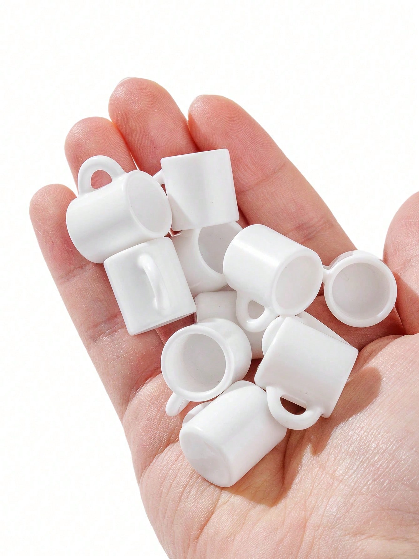 Resin Art Kitchen - 10 Stück Miniatur-Tassen für Puppenhäuser: Weiße
