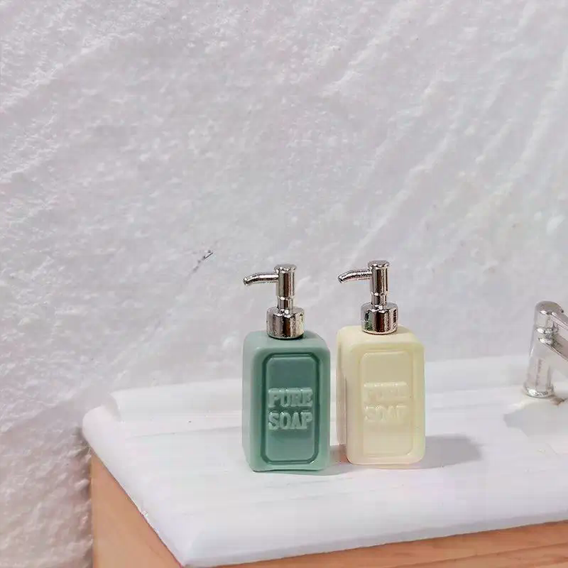 4-teiliges Miniatur-Seifenspen – Resin Art Bottle Bewertung und Preis